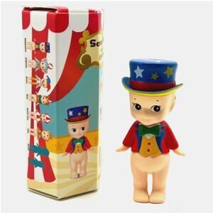 New Kewpie/Angel Mini Figure, Circus Ringmaster Costume, Open Blind Box Style
